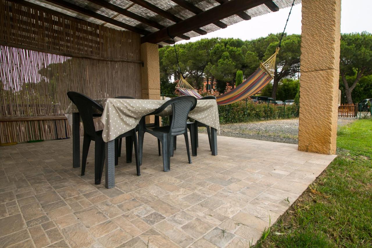 Aparthotel Fattoria Palazzeta - Pet & Family Friendly à Cecina  Extérieur photo