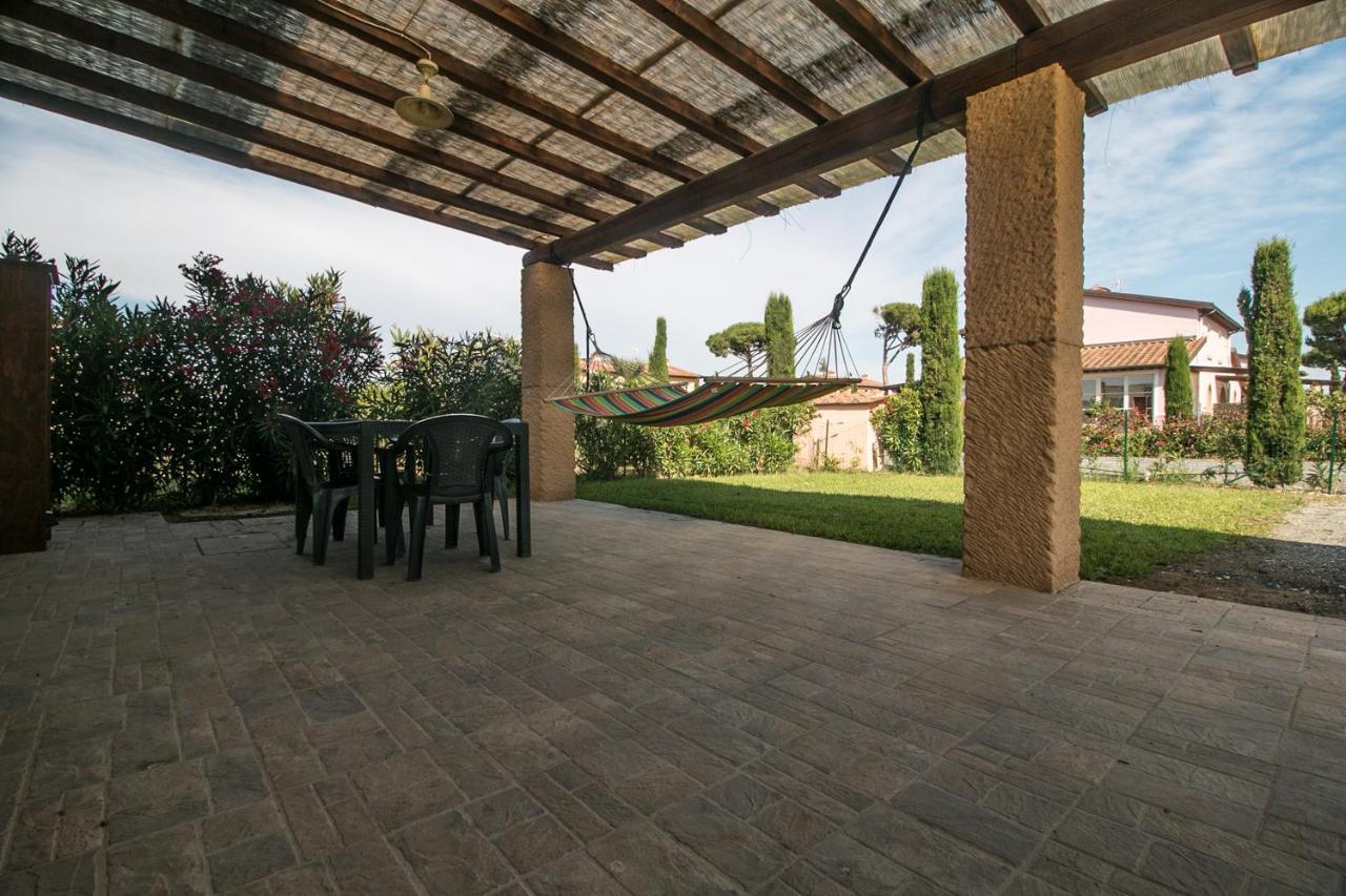 Aparthotel Fattoria Palazzeta - Pet & Family Friendly à Cecina  Extérieur photo