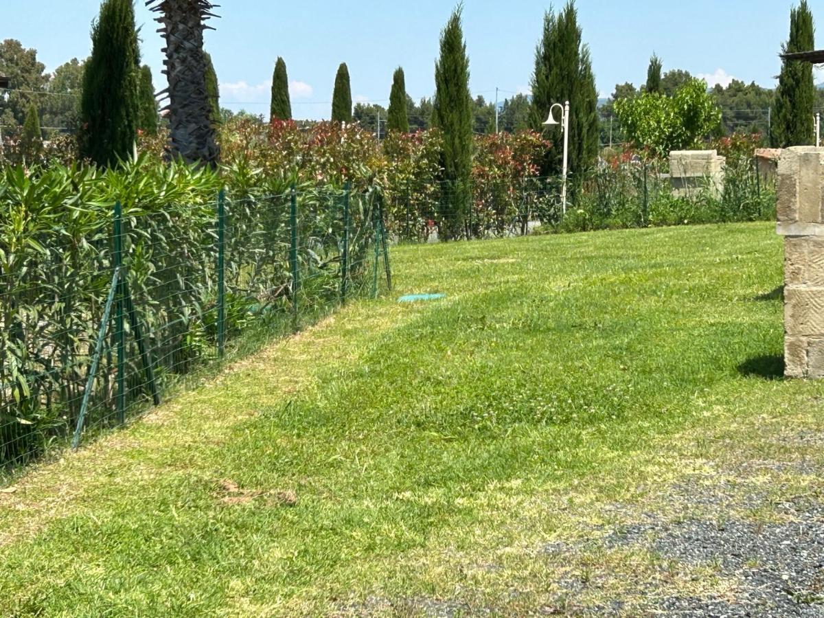 Aparthotel Fattoria Palazzeta - Pet & Family Friendly à Cecina  Extérieur photo